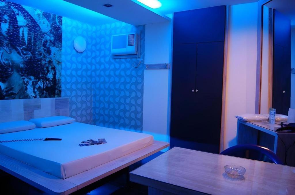 Hotel Sogo Tarlac מראה חיצוני תמונה