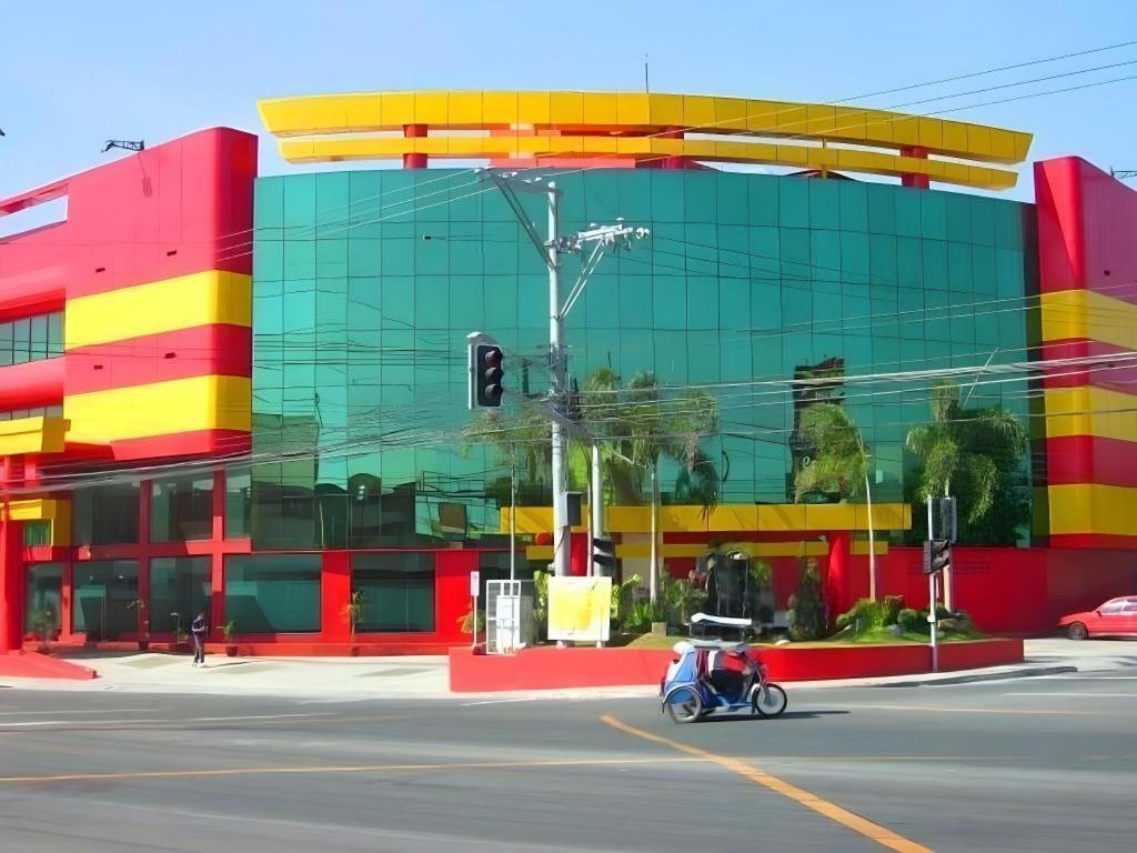 Hotel Sogo Tarlac מראה חיצוני תמונה