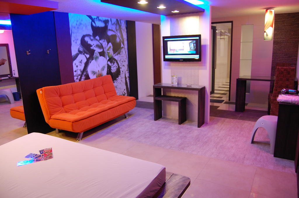 Hotel Sogo Tarlac חדר תמונה