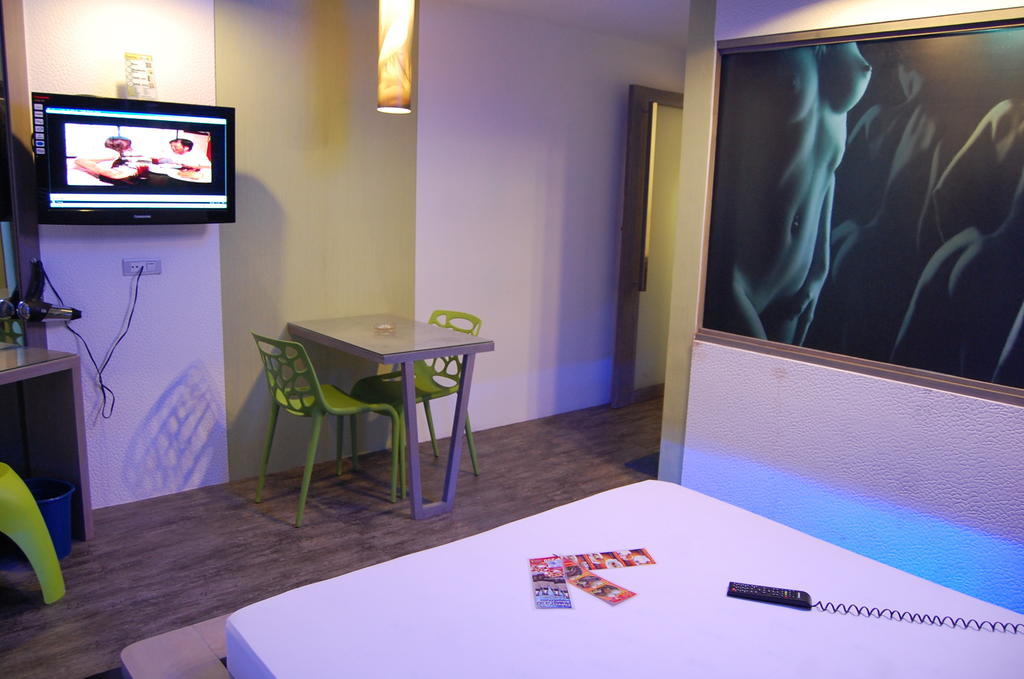 Hotel Sogo Tarlac חדר תמונה